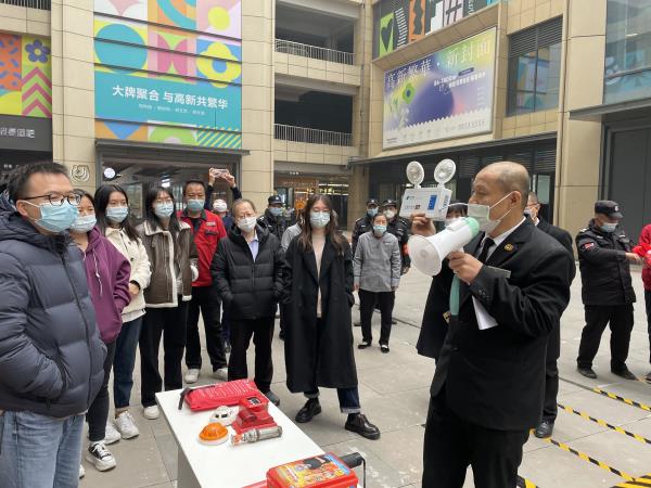 1668758059577376.jpg 【户外消防演练】增强防火意识,冬季消防演练圆满成功