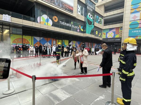 1668758124424829.jpg 【户外消防演练】增强防火意识,冬季消防演练圆满成功